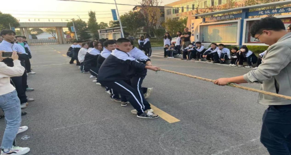 岳陽市江南通信職業(yè)技術(shù)學校,岳陽江南學校,岳陽江南通信學校,岳陽職業(yè)學校